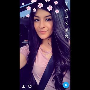 Meet your Posher, Alexiia